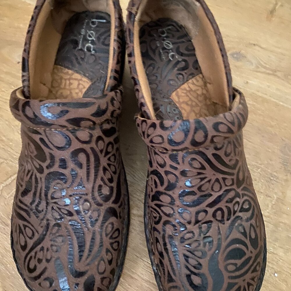 boc Brown and Black Patterned Leather Clogs